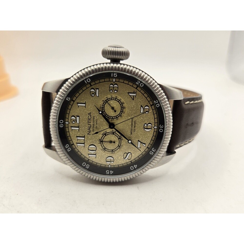 Nautica A16521 Men's 46mm Vintage-Inspired Watch. New Battery. MINT. - Picture 13 of 14